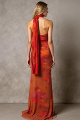Etui Cabernet Trägerloses Bedrucktes Maxi Abendkleid mit Schärpe